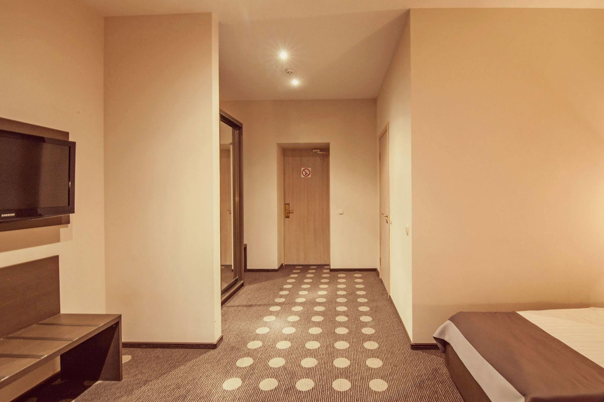 Hotel Ambassador Plaza Kyjev Exteriér fotografie
